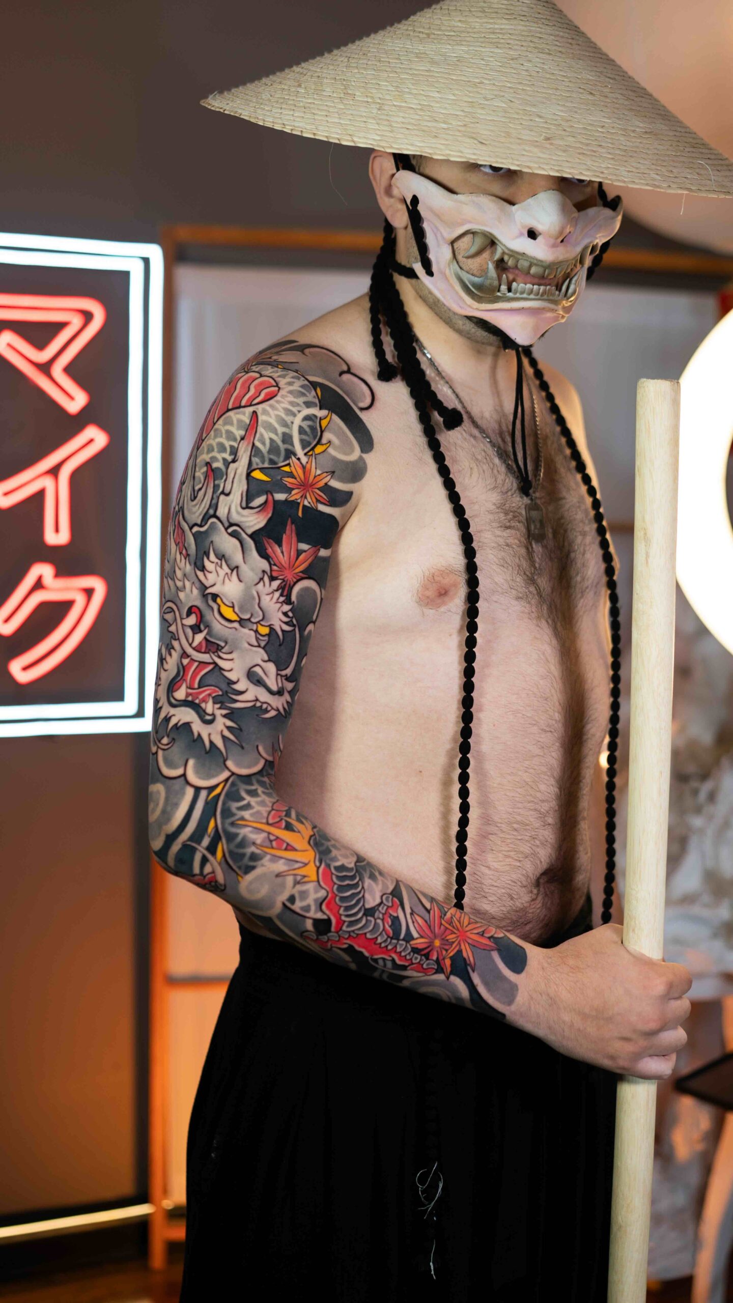 Tatuaje oriental profesional de dragón